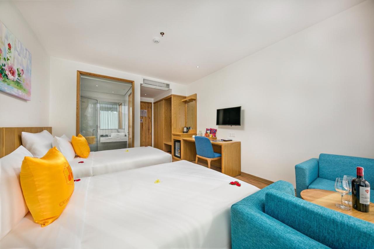Cordial Beach Hotel Дананг Екстериор снимка