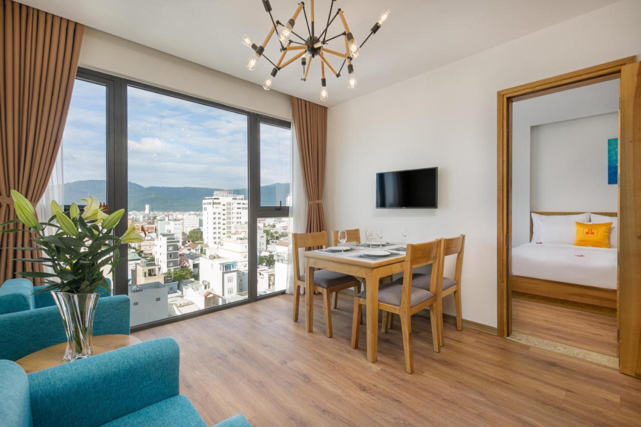 Cordial Beach Hotel Дананг Екстериор снимка