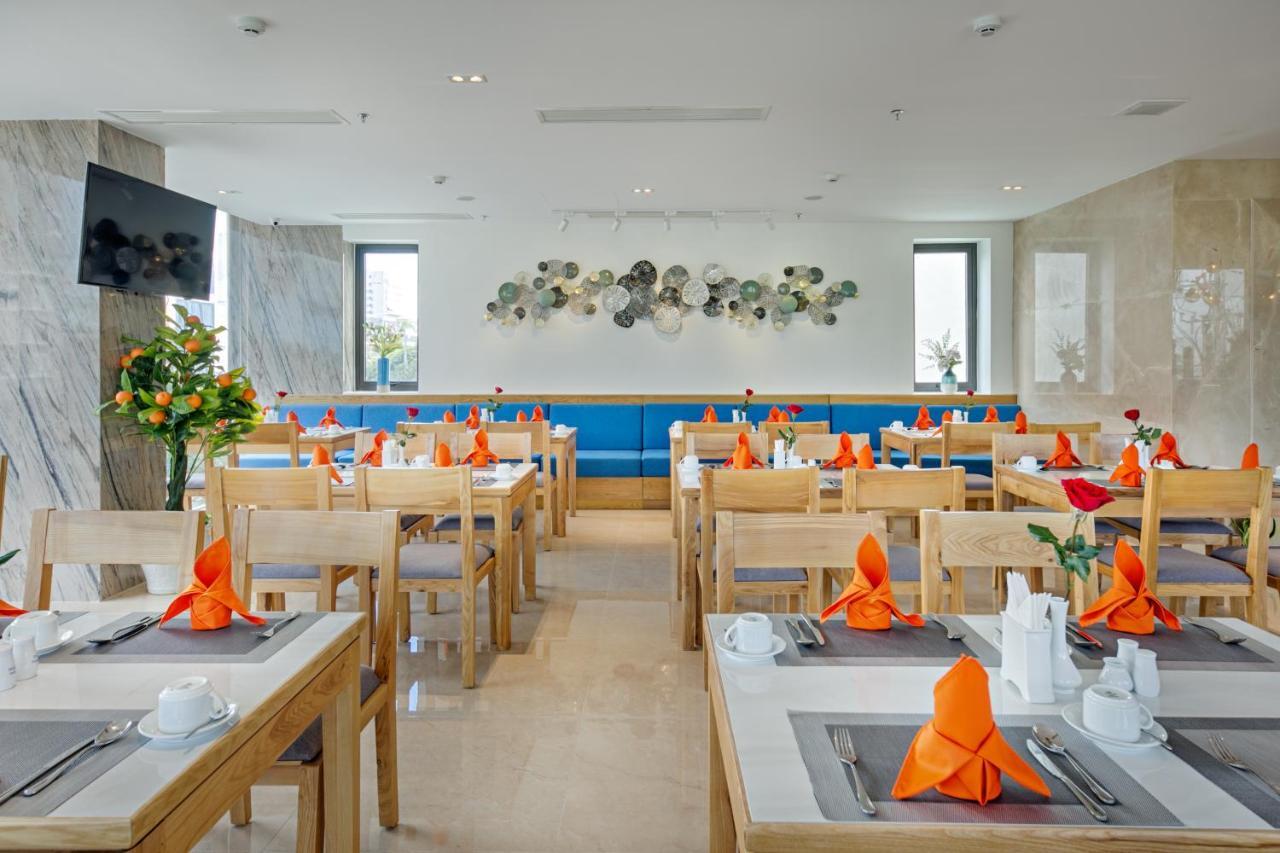 Cordial Beach Hotel Дананг Екстериор снимка